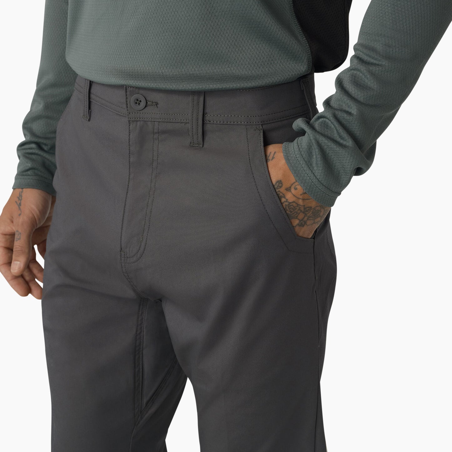 Dickies - Men's FLEX Cooling Relaxed Fit Pants - SP601 Charcoal